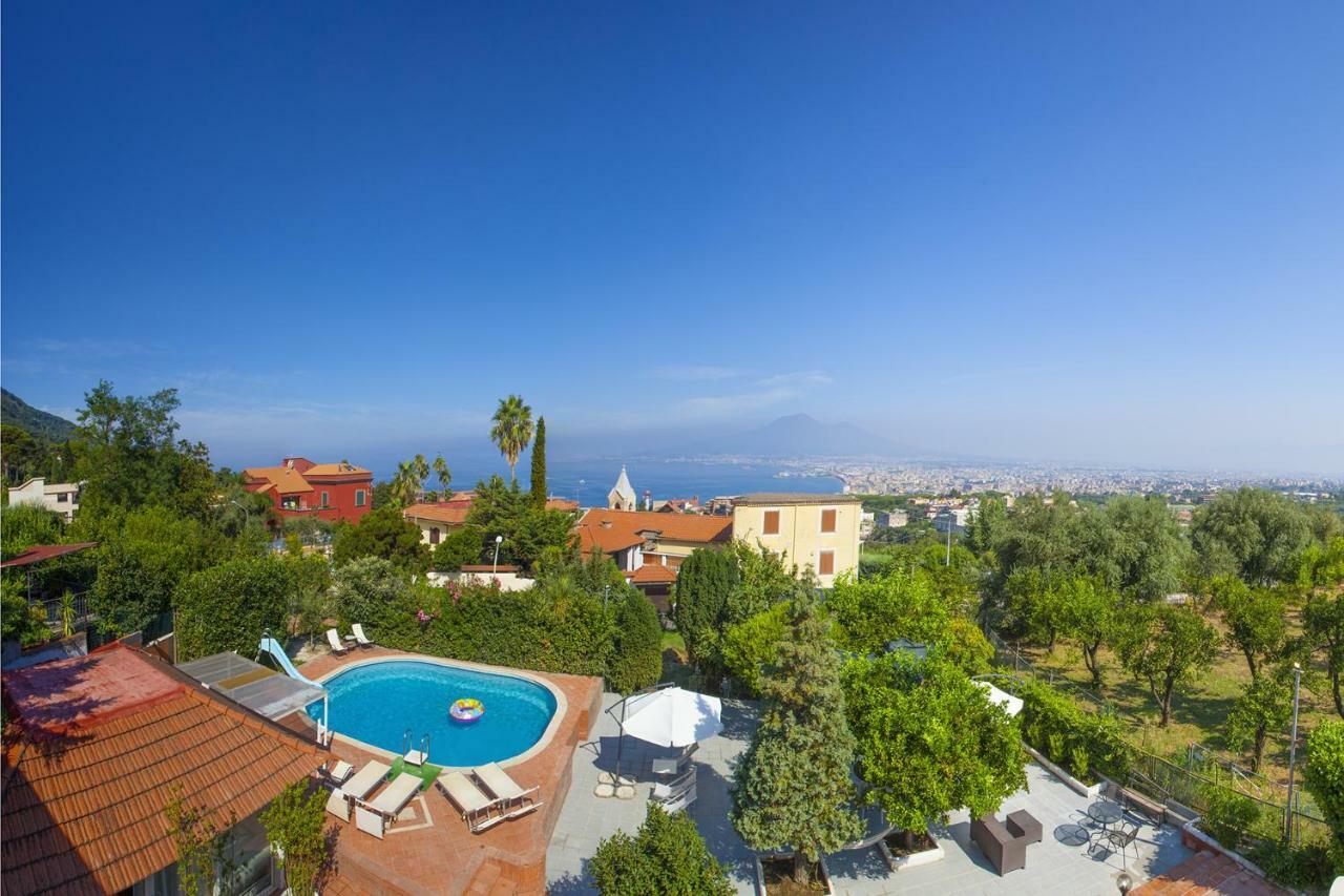 Amore Rentals - Villa Panorama Castellammare di Stabia Exteriör bild