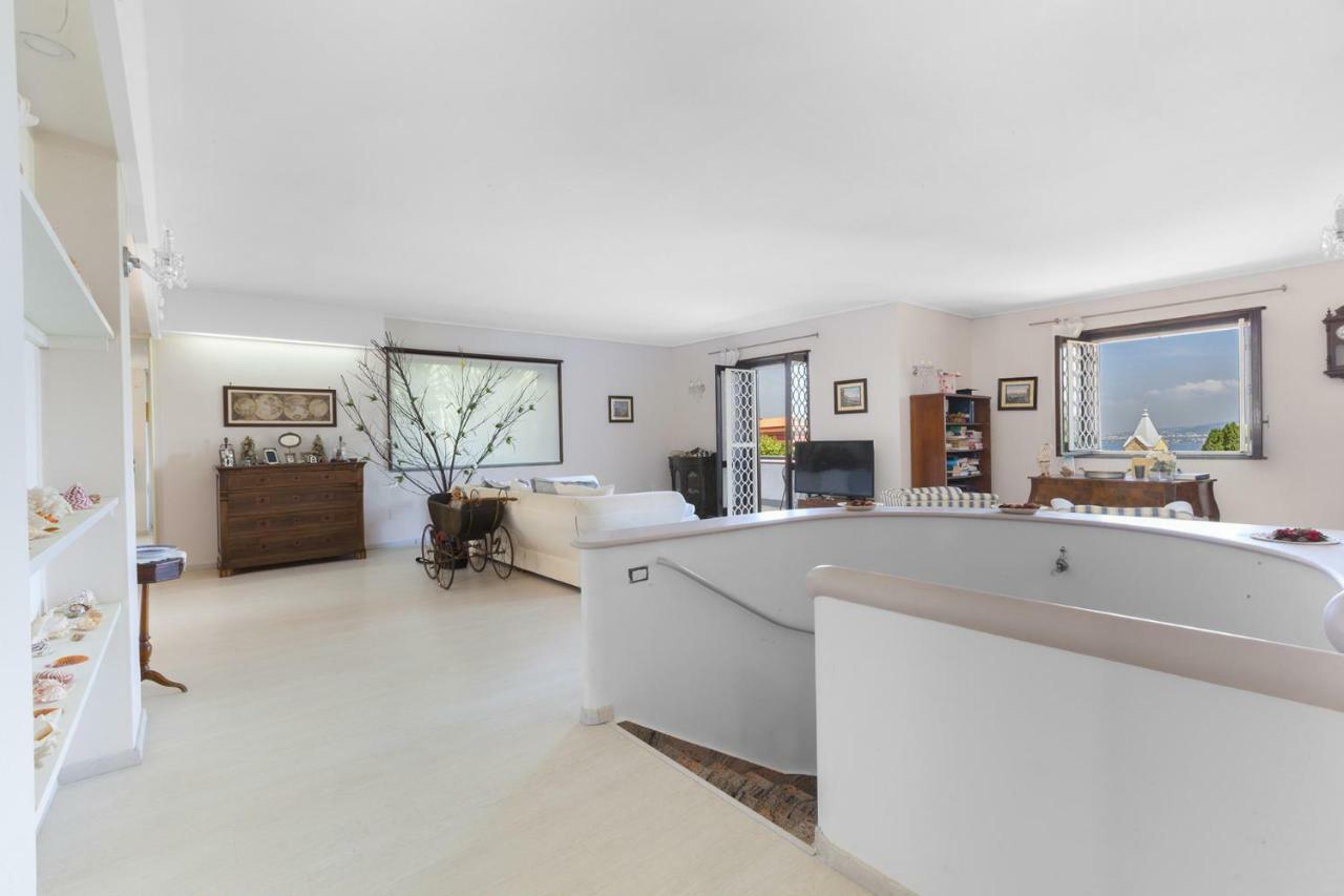 Amore Rentals - Villa Panorama Castellammare di Stabia Exteriör bild