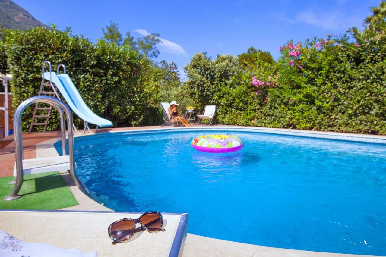 Amore Rentals - Villa Panorama Castellammare di Stabia Exteriör bild