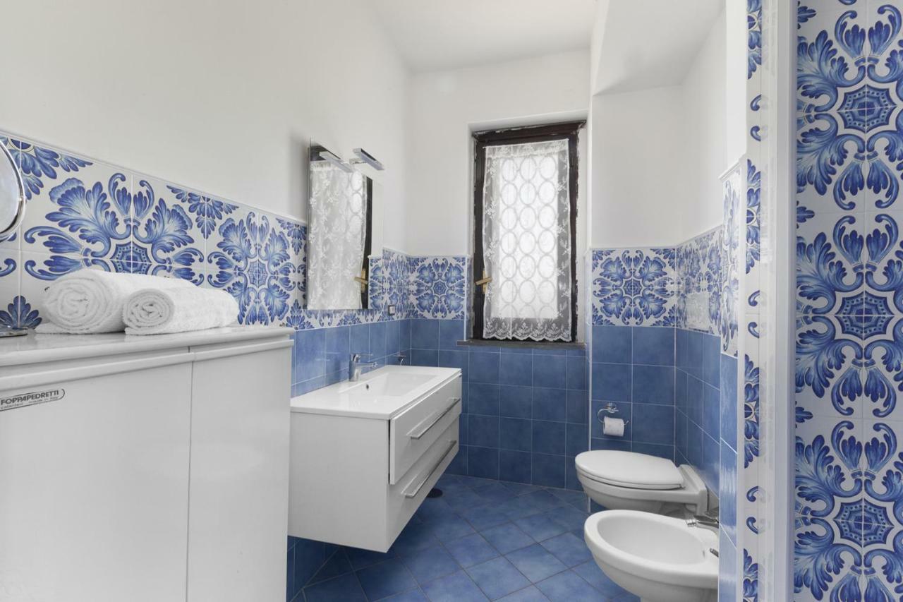 Amore Rentals - Villa Panorama Castellammare di Stabia Exteriör bild